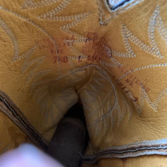 Vintage Brown Justin’s Leather Cowboy Boots 7.5 Western Classic Pointed - Picture 4 of 7